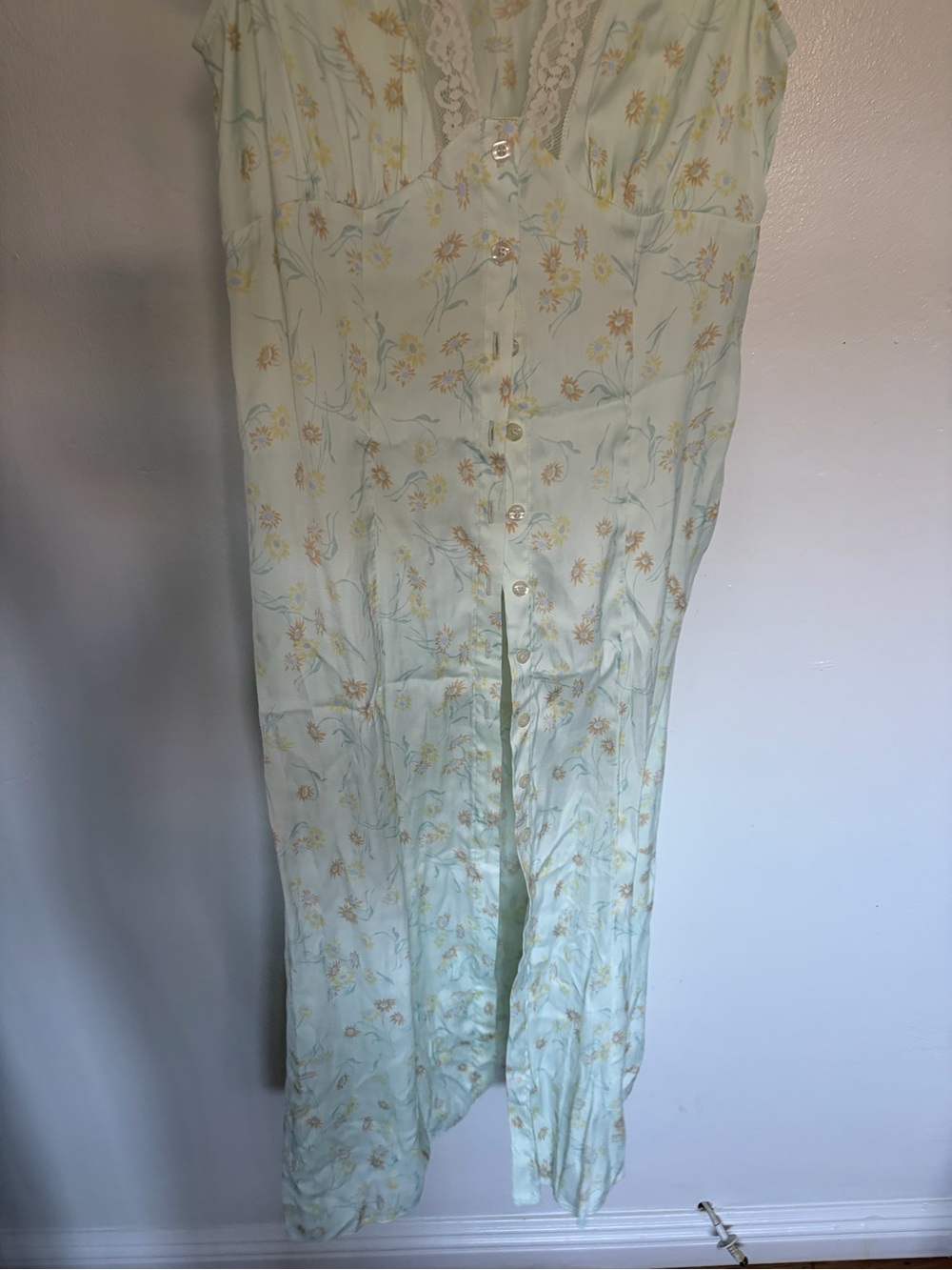 Kimchi Blue Pale Mint Floral Lace-Trim Maxi Top - Picture 7 of 8